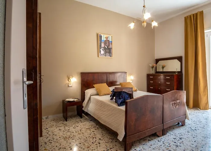 Casa De Curtis * Сорренто